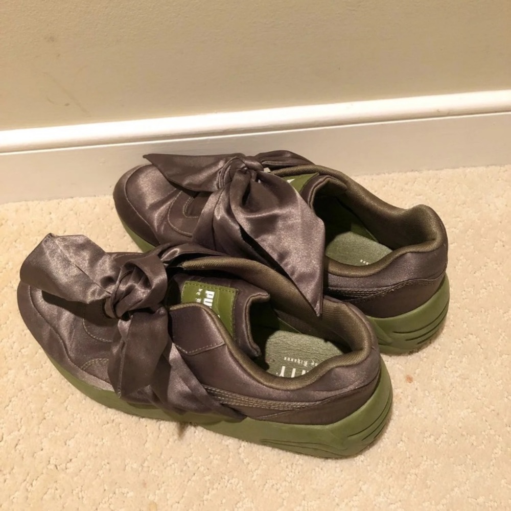Fenty Puma Bow Statement Sneakers